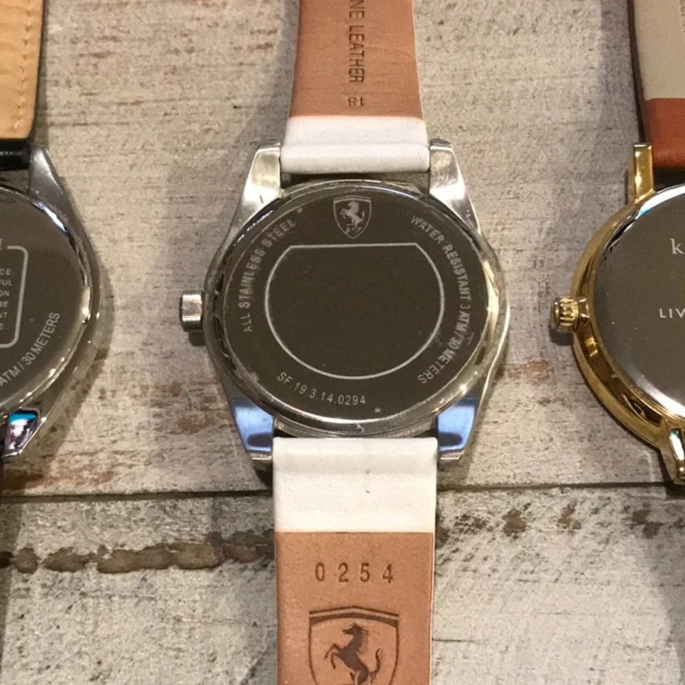 Lot of 3 Watches: Coach, Ferrari, Kate Spade - Picture 6 of 9